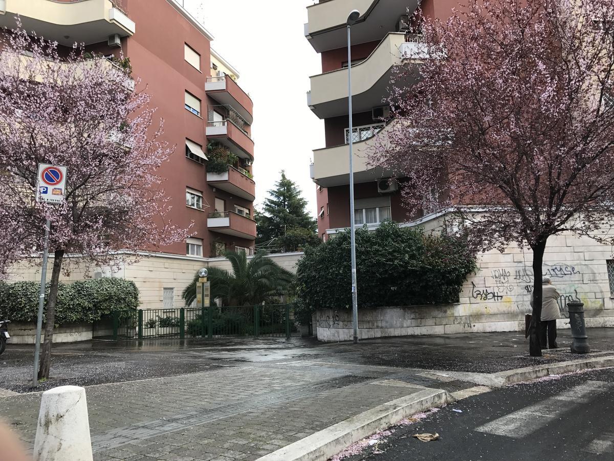 Vatican May'S House Roma Exterior foto